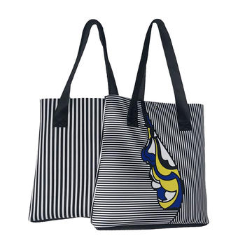 Wholesale zebra stripes neoprene beach tote bag 2019 newly designed women handbag